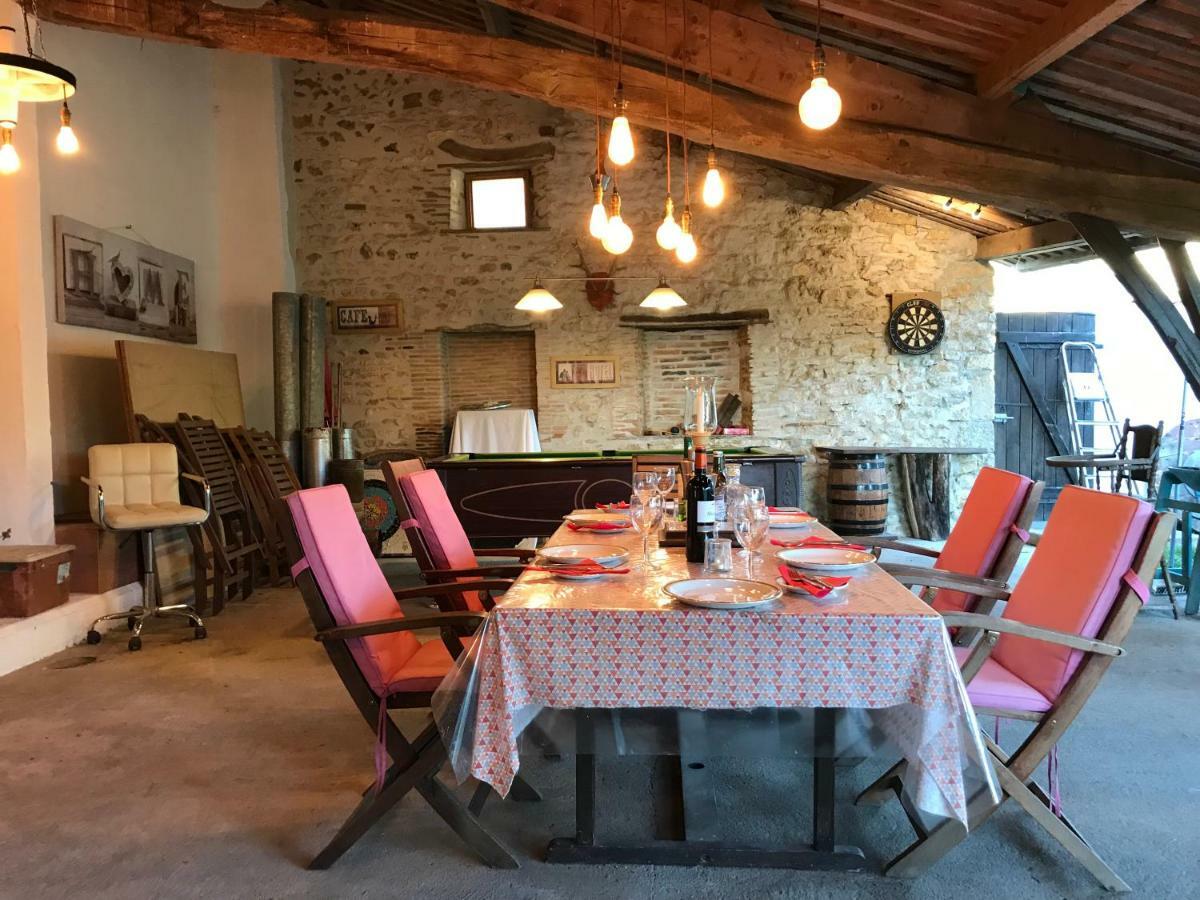 French Fields Luxury Glamping Original Mongolian Yurt Hotell Le-Vieux-Cerier Exteriör bild